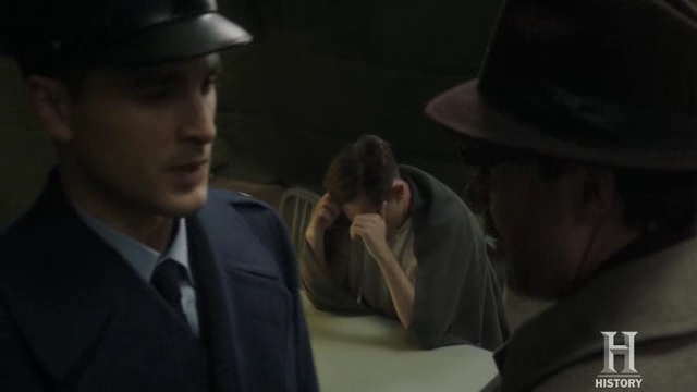 VampireDiariesWorld-dot-nl_ProjectBlueBook1x01-0880.jpg