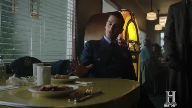 VampireDiariesWorld-dot-nl_ProjectBlueBook1x01-1327.jpg