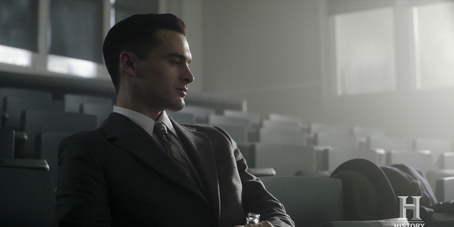 VampireDiariesWorld-dot-nl_ProjectBlueBook1x03-0901.jpg