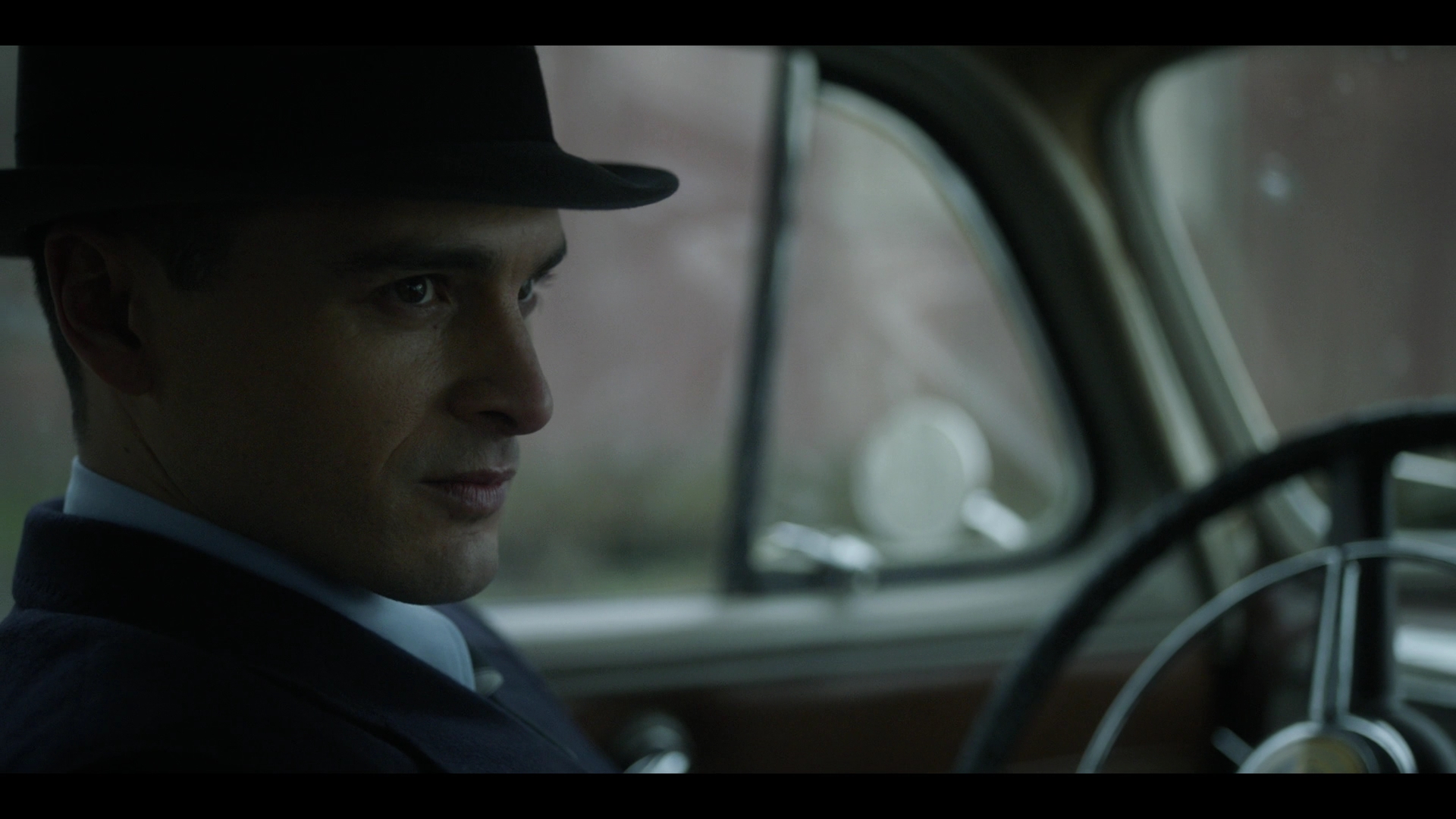 VampireDiariesWorld-dot-nl_ProjectBlueBook1x04-0334.jpg