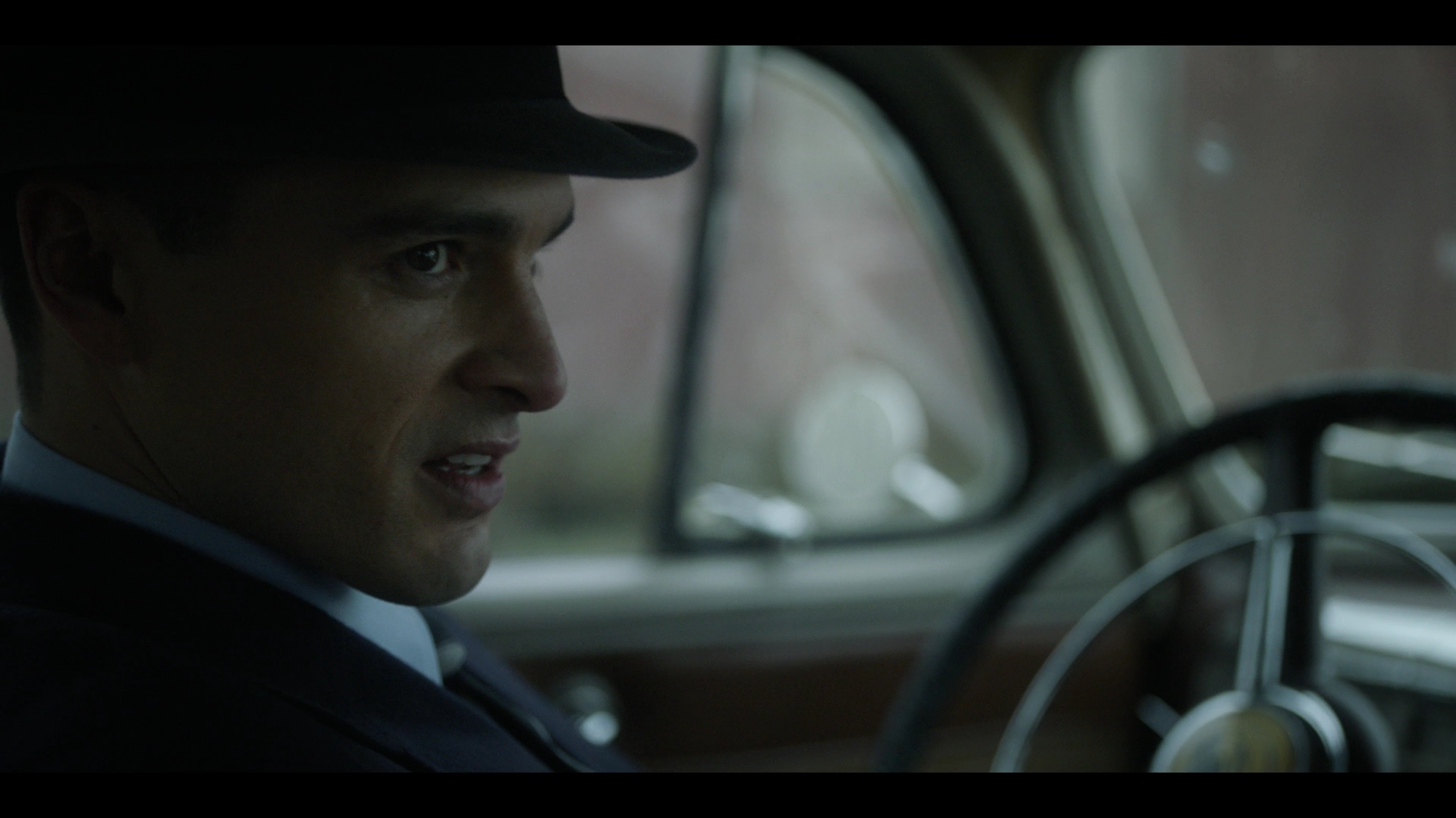 VampireDiariesWorld-dot-nl_ProjectBlueBook1x04-0343.jpg