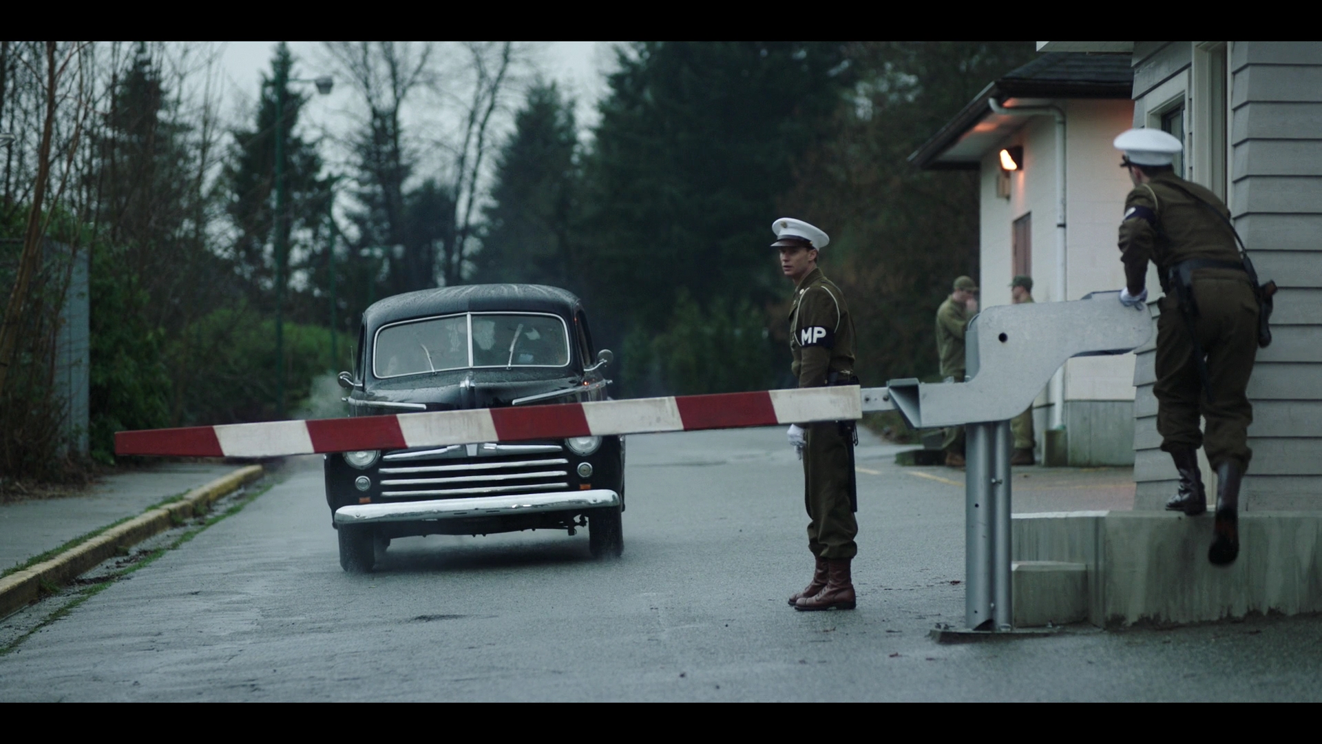 VampireDiariesWorld-dot-nl_ProjectBlueBook1x04-0499.jpg