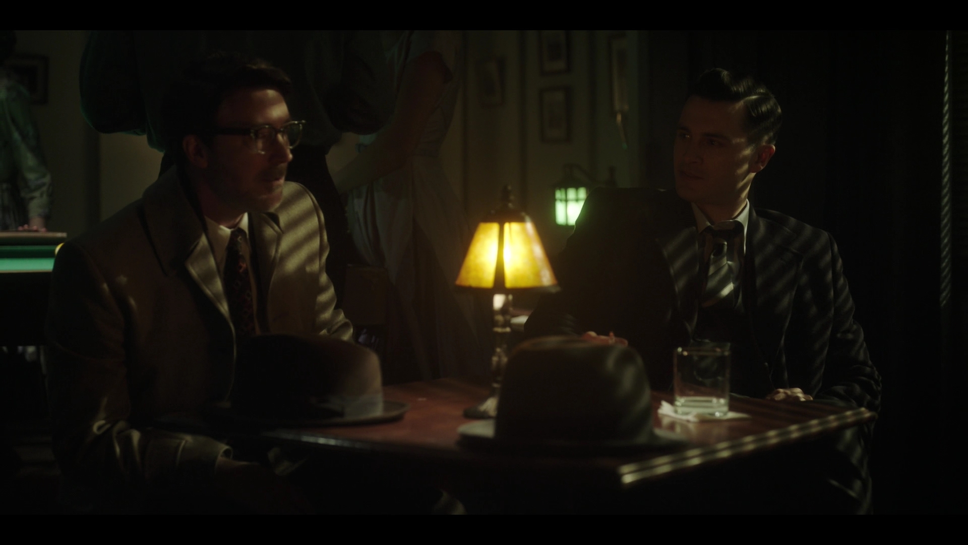 VampireDiariesWorld-dot-nl_ProjectBlueBook1x04-1304.jpg