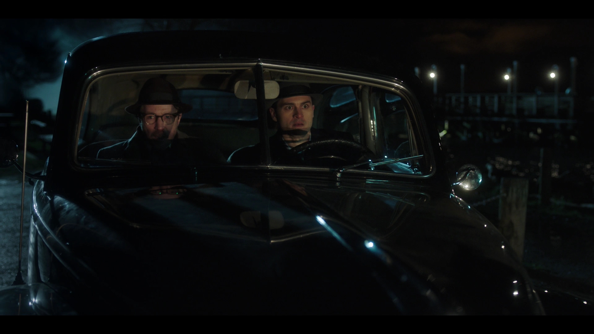 VampireDiariesWorld-dot-nl_ProjectBlueBook1x04-2087.jpg