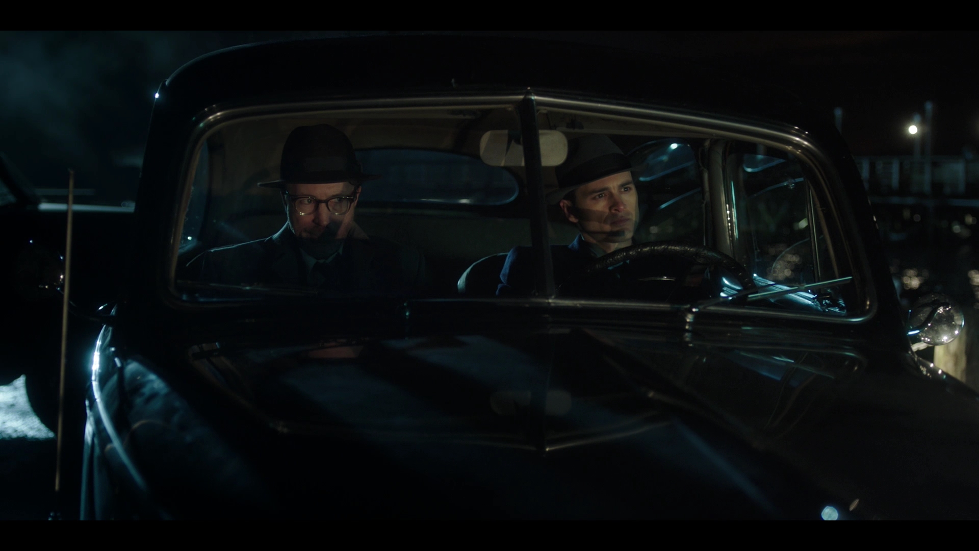 VampireDiariesWorld-dot-nl_ProjectBlueBook1x04-2104.jpg