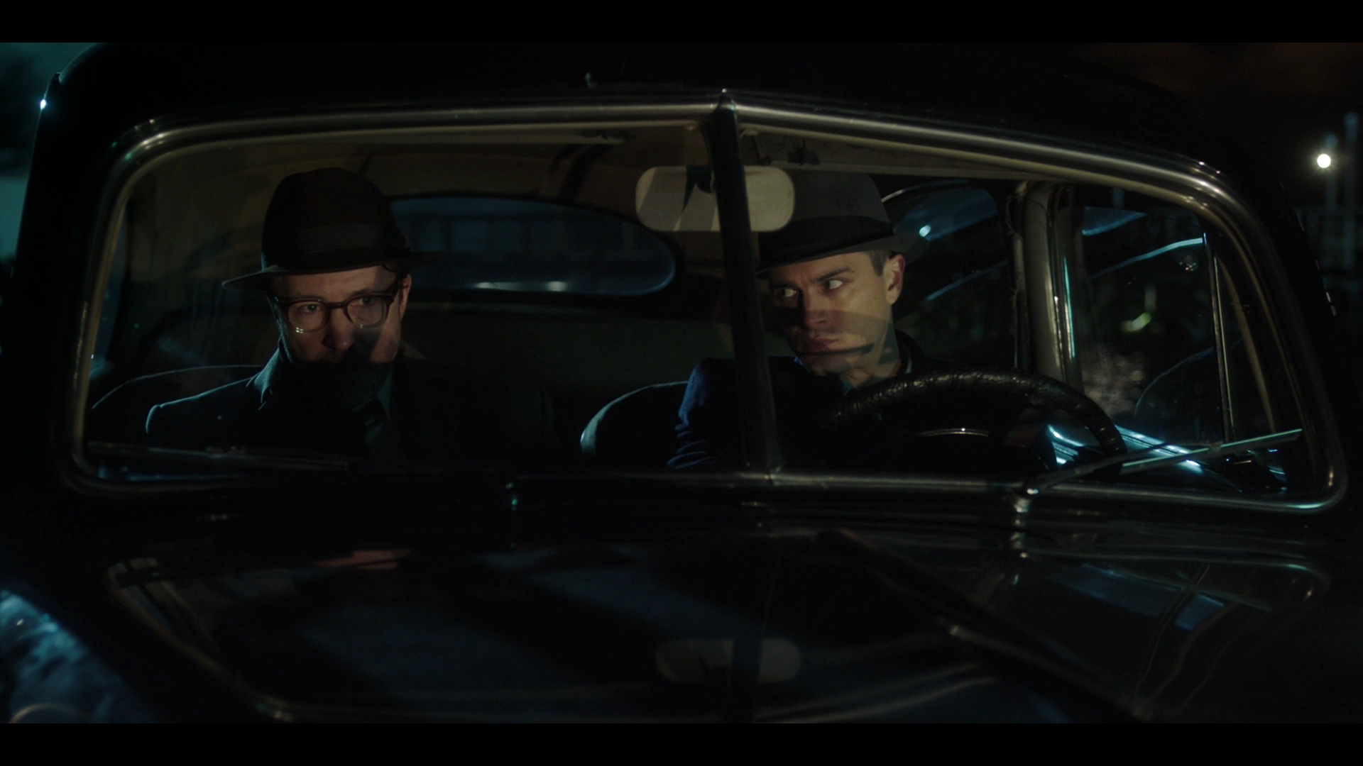 VampireDiariesWorld-dot-nl_ProjectBlueBook1x04-2110.jpg