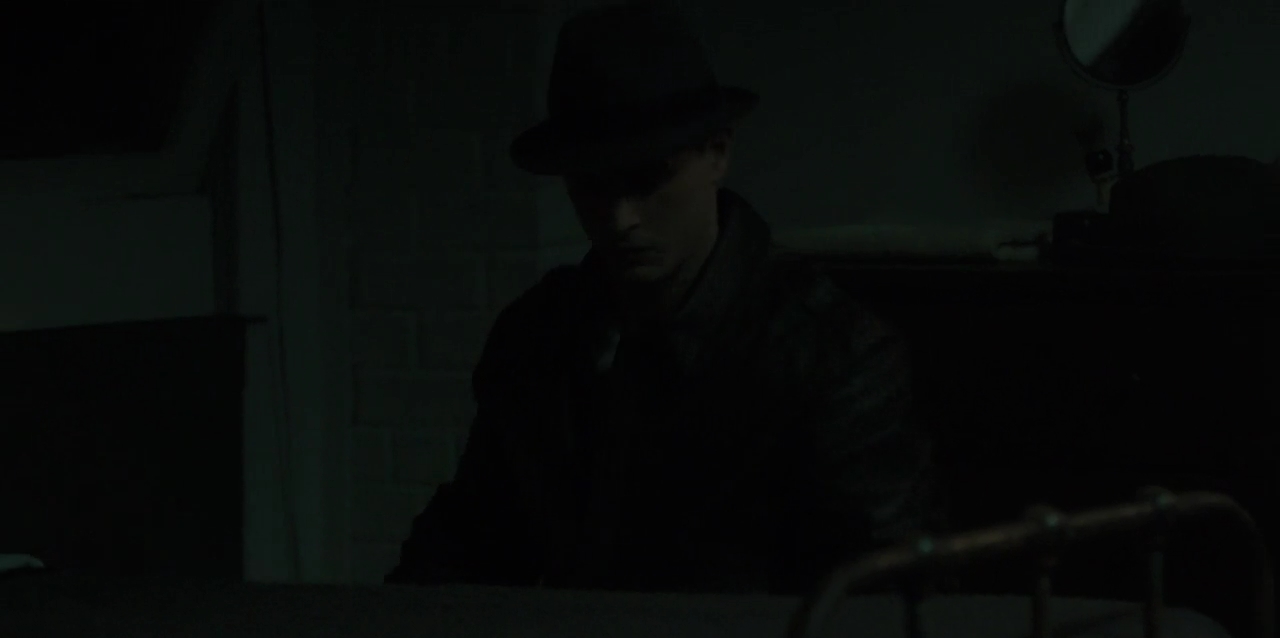 VampireDiariesWorld-dot-nl_ProjectBlueBook1x06-1240.jpg