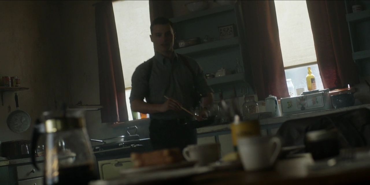 VampireDiariesWorld-dot-nl_ProjectBlueBook1x07-00421.jpg