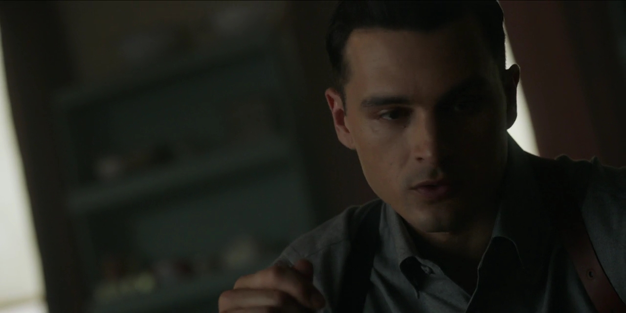 VampireDiariesWorld-dot-nl_ProjectBlueBook1x07-00530.jpg