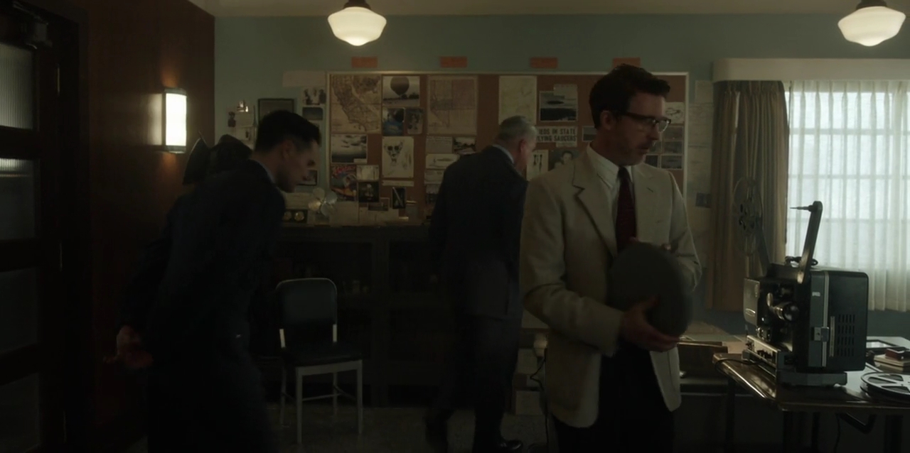 VampireDiariesWorld-dot-nl_ProjectBlueBook1x08-00102.jpg