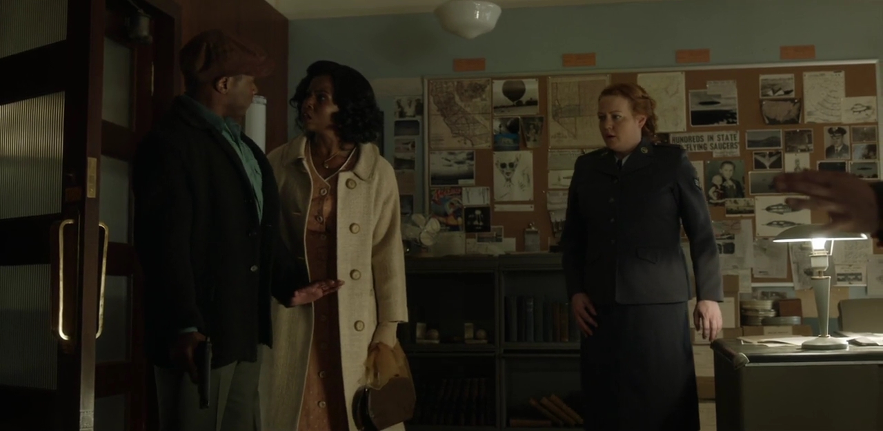 VampireDiariesWorld-dot-nl_ProjectBlueBook1x09-00377.jpg