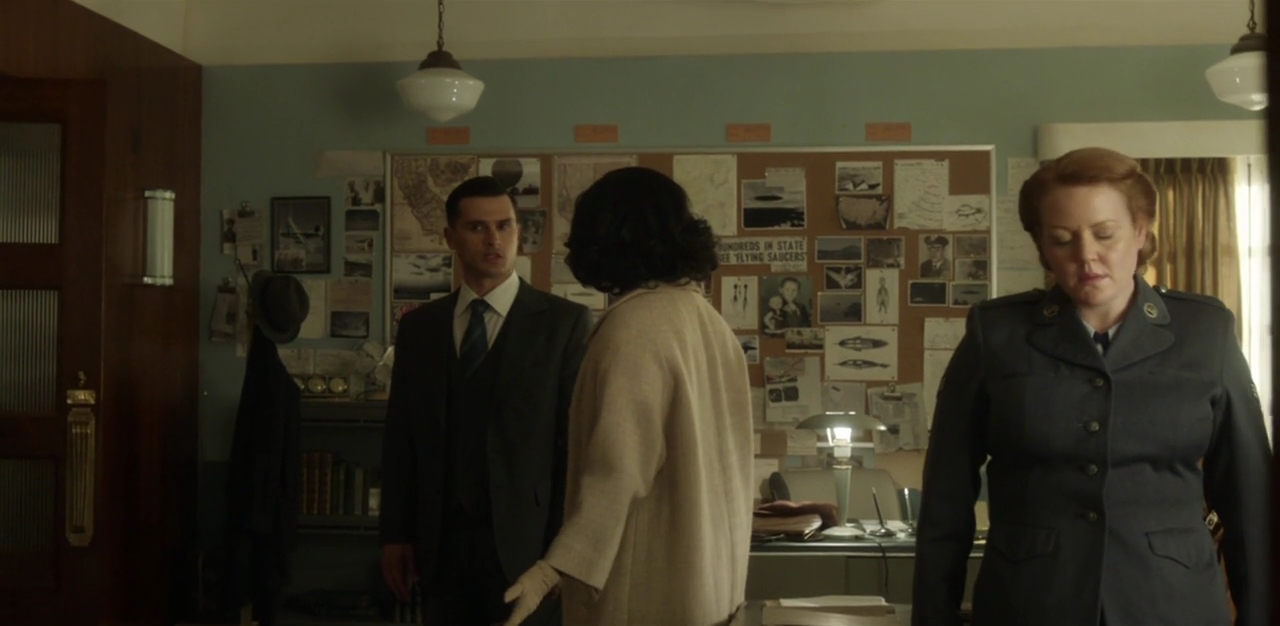 VampireDiariesWorld-dot-nl_ProjectBlueBook1x09-01183.jpg