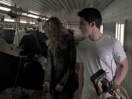 VampireDiariesWorld-dot-nl_CowBelles3692.jpg
