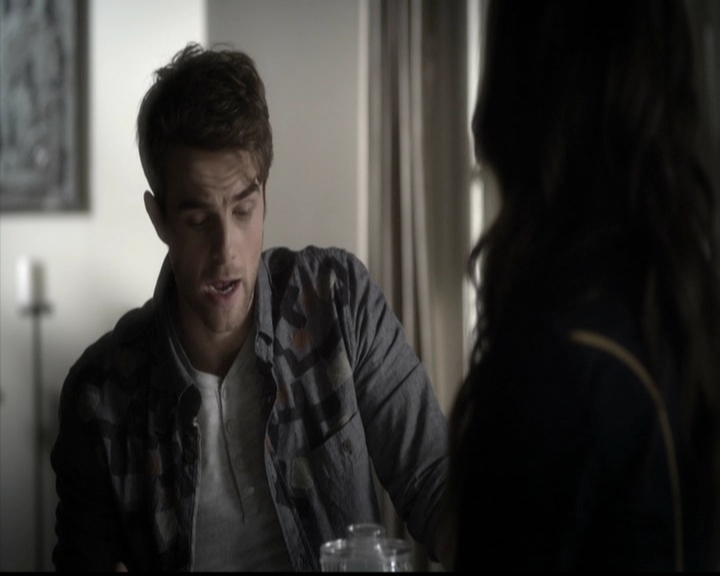 LucyHale-dot-nl_PrettyLittleLiars-4x23Unbridled0311.jpg