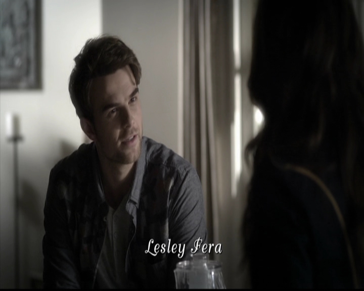 LucyHale-dot-nl_PrettyLittleLiars-4x23Unbridled0323.jpg