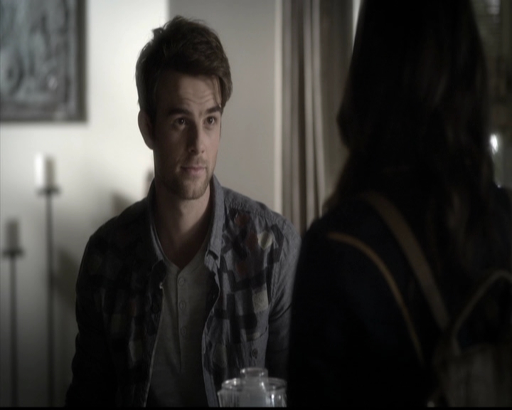 LucyHale-dot-nl_PrettyLittleLiars-4x23Unbridled0338.jpg