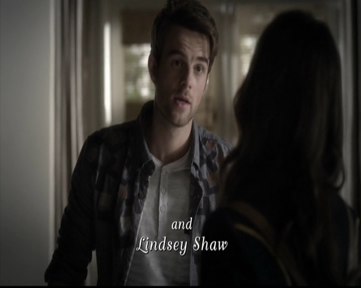 LucyHale-dot-nl_PrettyLittleLiars-4x23Unbridled0346.jpg