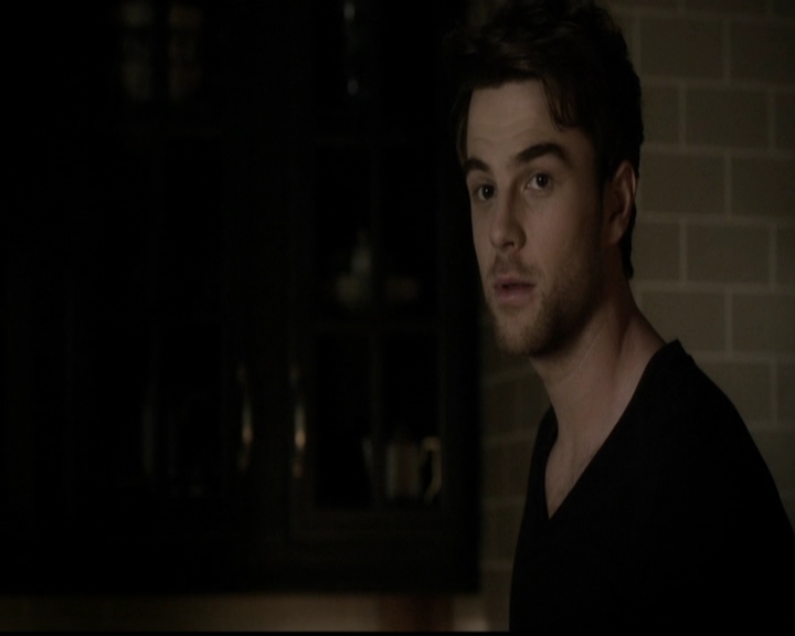 LucyHale-dot-nl_PrettyLittleLiars-4x23Unbridled0922.jpg