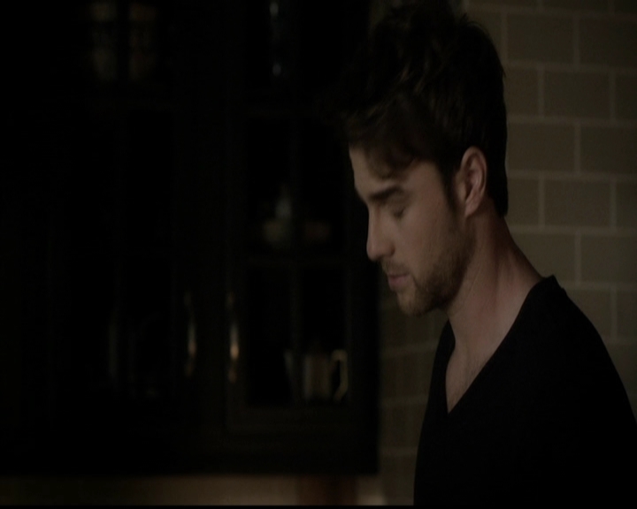 LucyHale-dot-nl_PrettyLittleLiars-4x23Unbridled0923.jpg