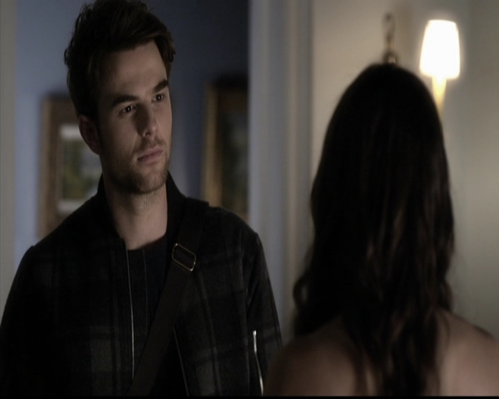 LucyHale-dot-nl_PrettyLittleLiars-4x23Unbridled1620.jpg