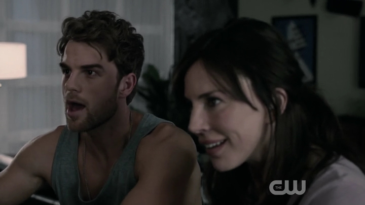 VampireDiariesWorld-dot-nl_SignificantMother-1x02-0084.jpg