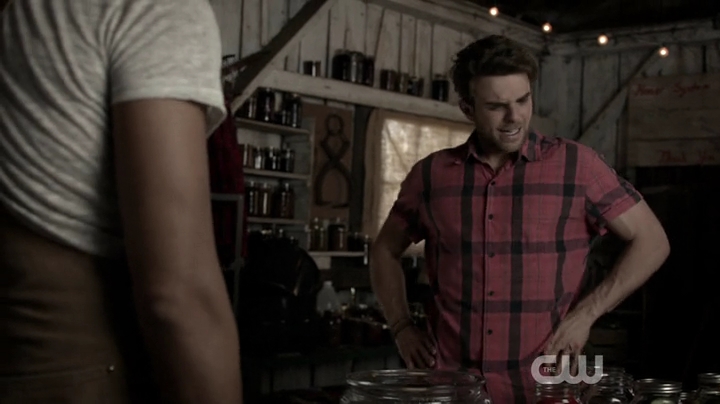 VampireDiariesWorld-dot-nl_SignificantMother-1x02-0579.jpg