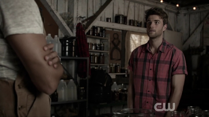 VampireDiariesWorld-dot-nl_SignificantMother-1x02-0602.jpg