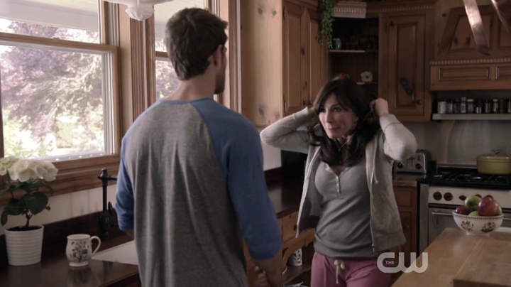 VampireDiariesWorld-dot-nl_SignificantMother-1x03-0485.jpg