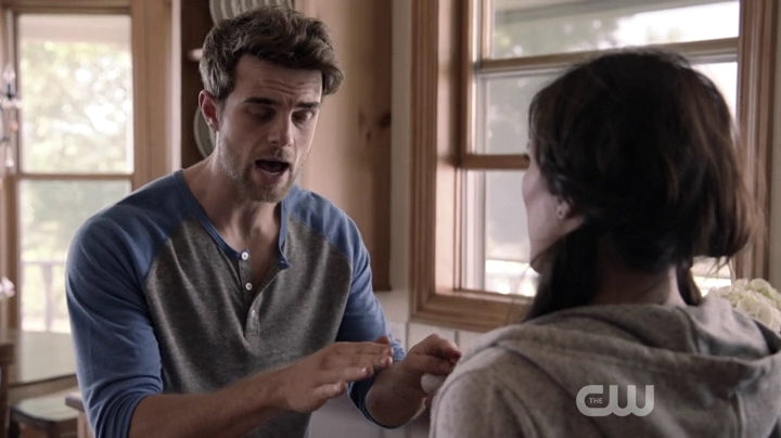 VampireDiariesWorld-dot-nl_SignificantMother-1x03-0492.jpg