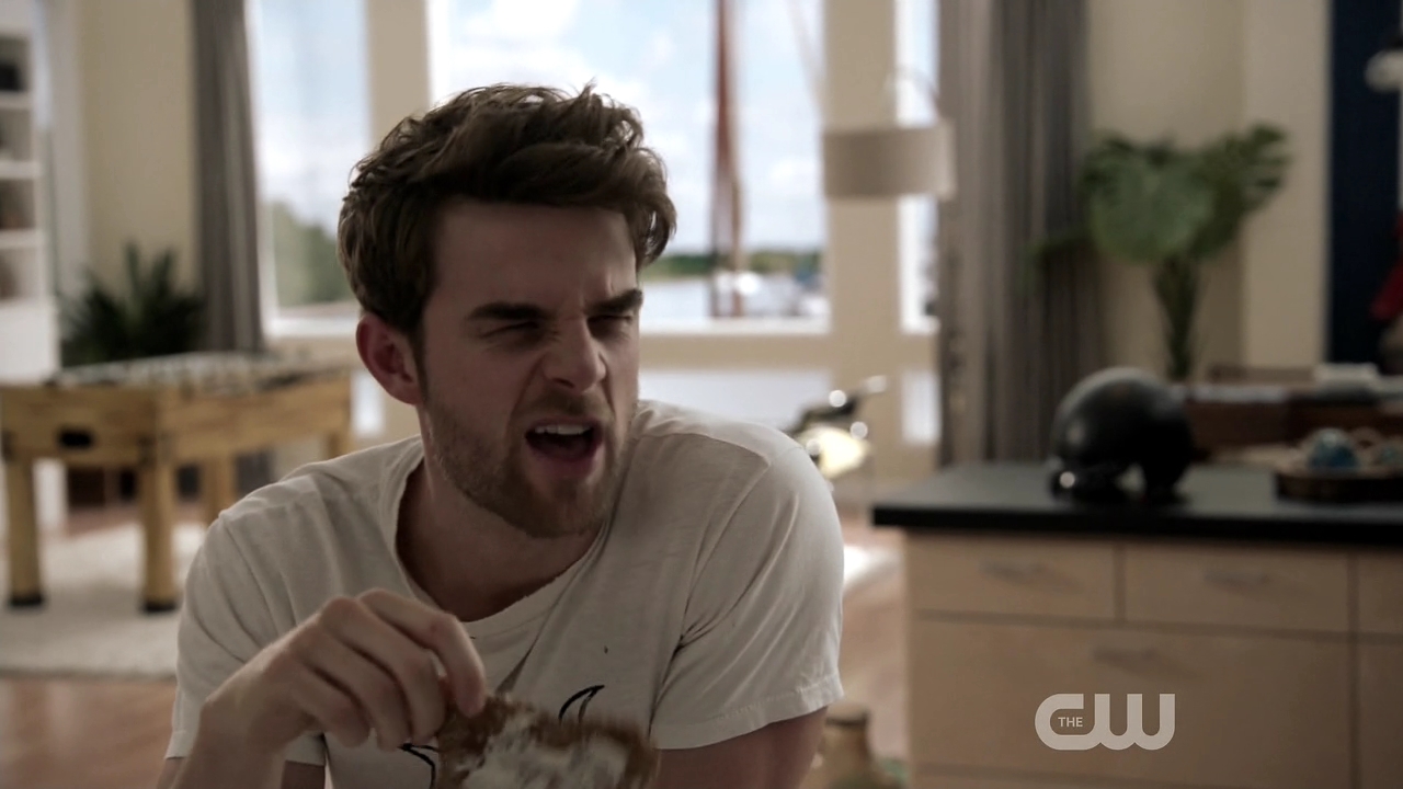 VampireDiariesWorld-dot-nl_SignificantMother-1x04-0094.jpg