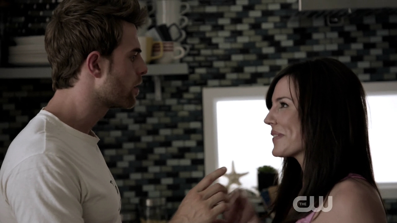 VampireDiariesWorld-dot-nl_SignificantMother-1x04-0105.jpg