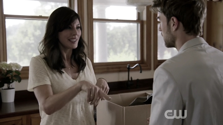 VampireDiariesWorld-dot-nl_SignificantMother-1x05-0031.jpg