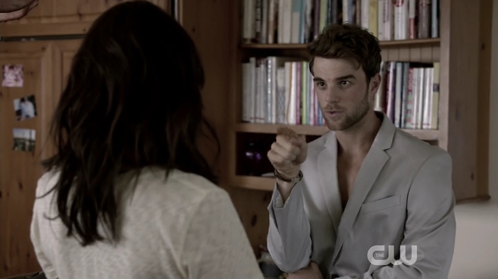 VampireDiariesWorld-dot-nl_SignificantMother-1x05-0044.jpg