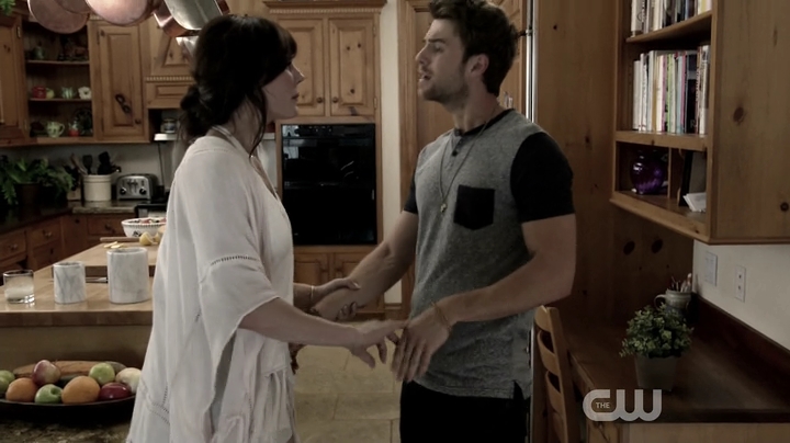 VampireDiariesWorld-dot-nl_SignificantMother-1x05-0914.jpg