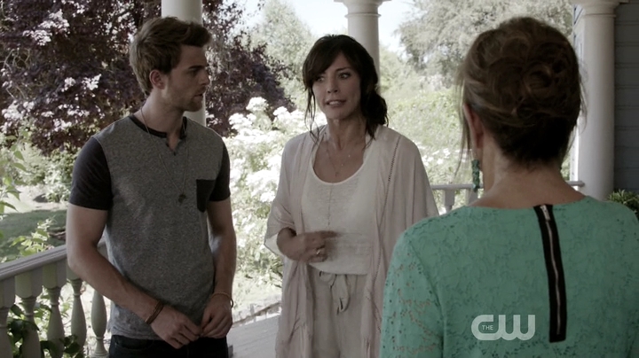 VampireDiariesWorld-dot-nl_SignificantMother-1x05-1071.jpg