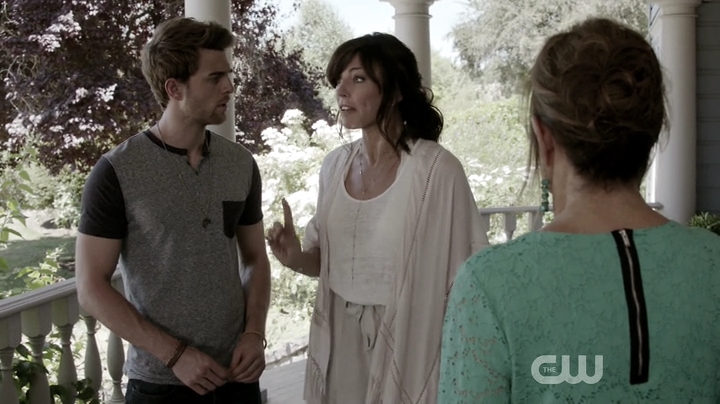 VampireDiariesWorld-dot-nl_SignificantMother-1x05-1072.jpg