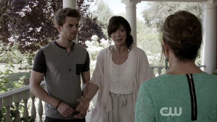 VampireDiariesWorld-dot-nl_SignificantMother-1x05-1075.jpg