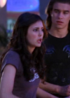 vampirediariesworld-dot-org_AmericanMall02275.png