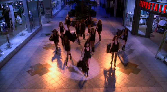 vampirediariesworld-dot-org_AmericanMall02013.png