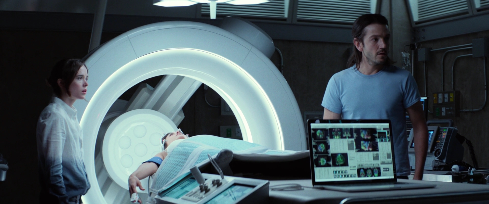 VampireDiariesWorld-dot-nl_Flatliners2586.jpg