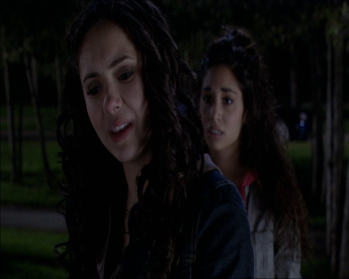 VampireDiariesWorld_dot_org-MyDaughtersSecret3372.png