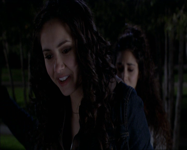 VampireDiariesWorld_dot_org-MyDaughtersSecret3374.png