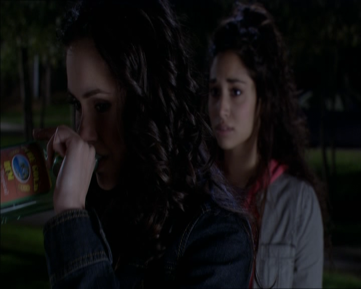 VampireDiariesWorld_dot_org-MyDaughtersSecret3379.png