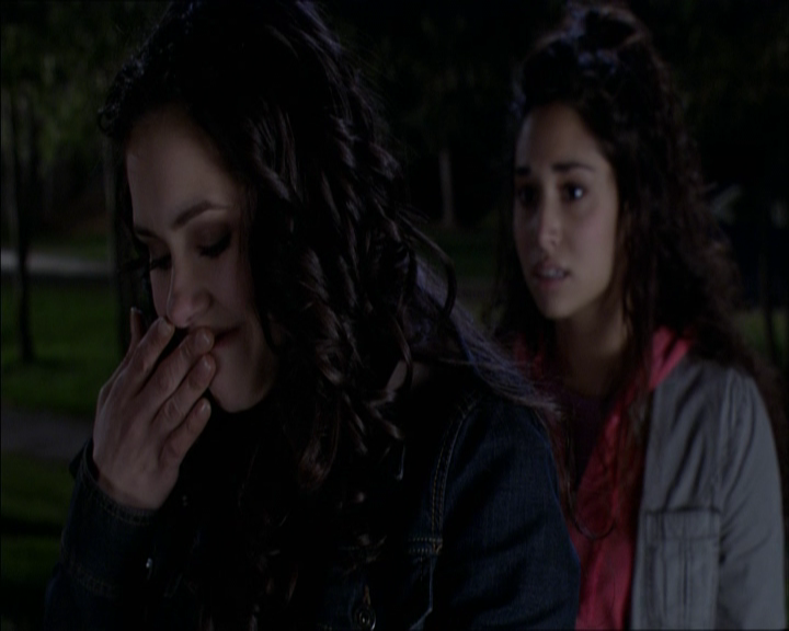 VampireDiariesWorld_dot_org-MyDaughtersSecret3382.png