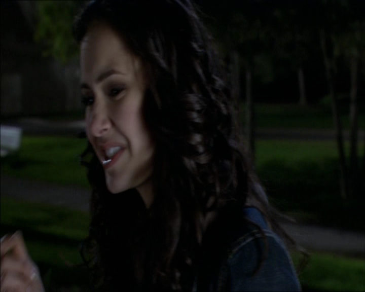 VampireDiariesWorld_dot_org-MyDaughtersSecret3403.png