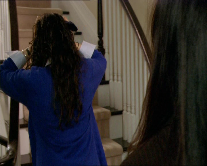 VampireDiariesWorld_dot_org-MyDaughtersSecret4509.png