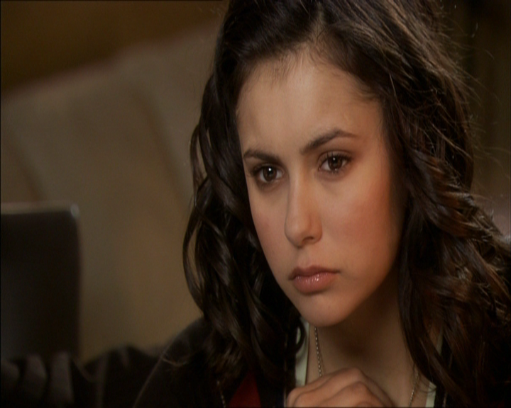 VampireDiariesWorld_dot_org-MyDaughtersSecret4614.png