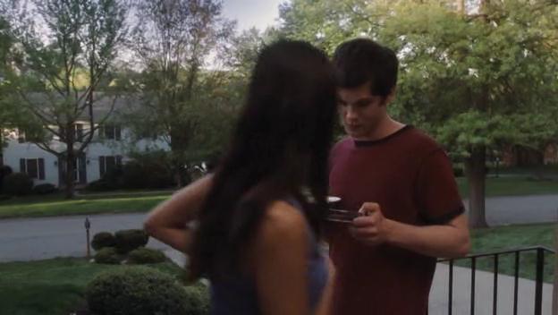 VampireDiariesWorld-dot-org_ThePerksOfBeingAWallflower0520.jpg