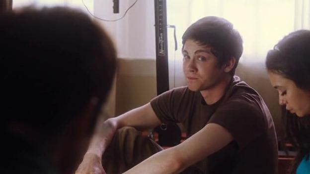 VampireDiariesWorld-dot-org_ThePerksOfBeingAWallflower0570.jpg