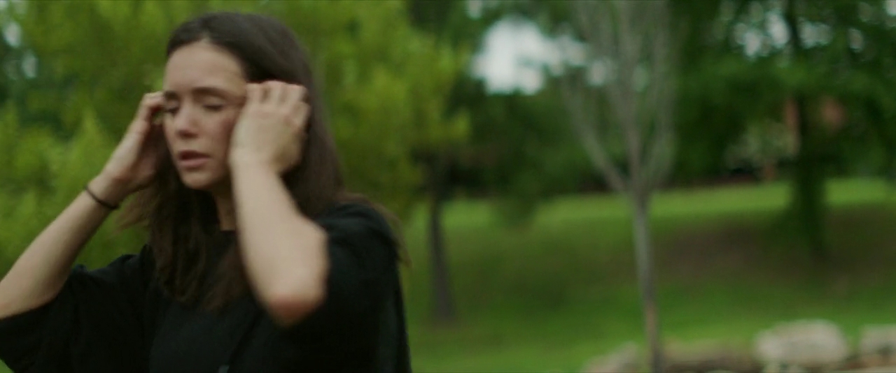 VampireDiariesWorld-dot-nl-SickGirl3564.jpg